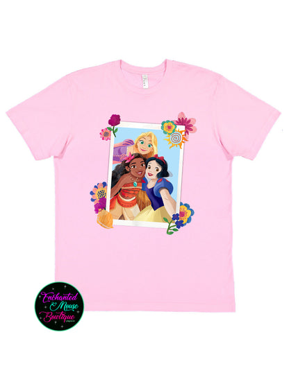 Princess Selfie, Disney Princess Shirt, Princess Tee, Disneyworld Shirt, Disneyland Shirt, Snow White, Moana, Rapunzel, Disney Girls Shirt